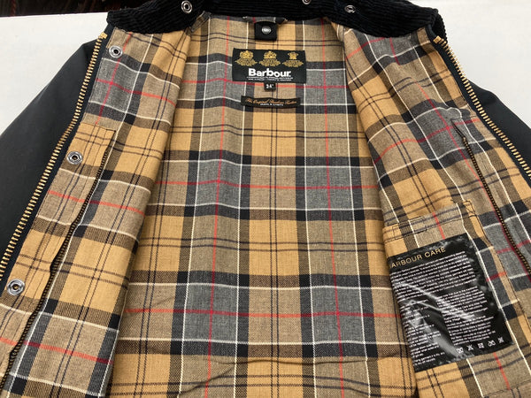 バブアー Barbour BEDALE SL WAXED COTTON ビデイル オイルドジャケット 3ワラント 黒 1902131 サイズ34 ジャケット 無地 ブラック 104MT-746