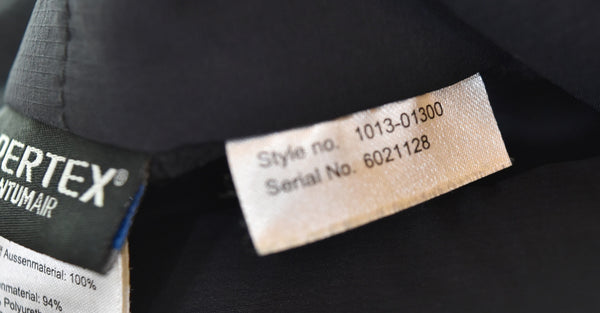 マムート Mammut Rime Light IN Flex Hooded Jacket ライム ライト イン フレックス フーデッド  1013-01300 ジャケット ブラック LLサイズ 103MT-3098