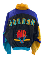 ジョーダン JORDAN NIKE AIR JORDAN FLIGHT NOSTALGIA フライトノスタルジア ナイロンジャケット BV5450-010 XS ジャケット ブラック SSサイズ 101MT-3285