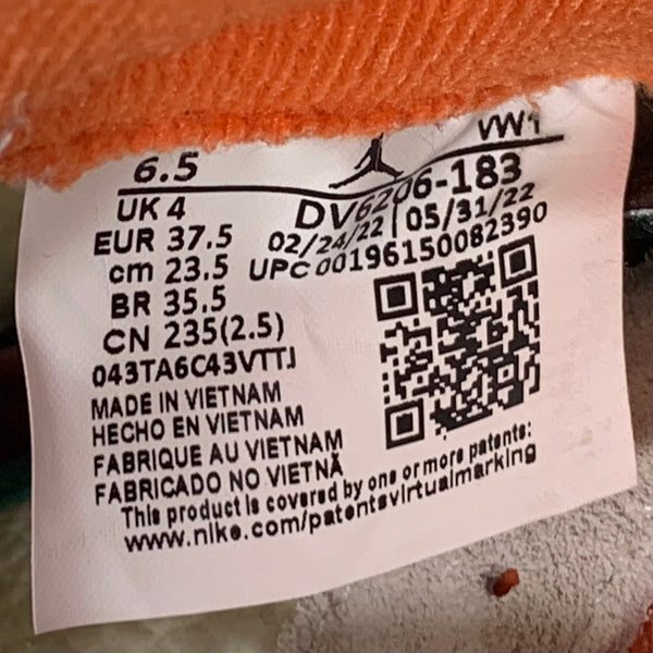 ナイキ NIKE ザ タイタン ウィメンズ エアジョーダン2 ロー  セーフティーオレンジ クロロフィル コラボ The Titan Women's Air Jordan 2 Low Safety Orange Chlorophyll DV6206-183  レディース靴 スニーカー オレンジ 23.5cmサイズ 201-shoes1305