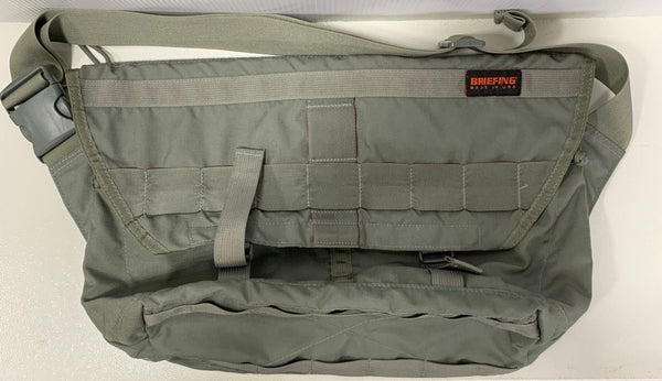 ブリーフィング BRIEFING FLIGHT LIGHT USA製 バッグ メンズバッグ ショルダーバッグ・メッセンジャーバッグ カーキ 201goods-792