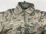 ミリタリー Military Item U.S.ARMY APECS GORE-TEX PARKA ゴアテックス デジタルカモ カモ柄 SMALL-REGULER ジャケット カモフラージュ・迷彩 カーキ 104MT-1043