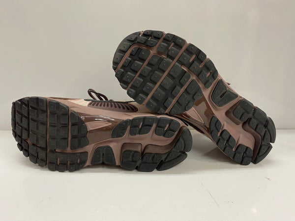 ナイキ NIKE WMNS AIR ZOOM VOMERO 5 FV1166-200 メンズ靴 スニーカー ブラウン 29.0cmサイズ 201-shoes1269