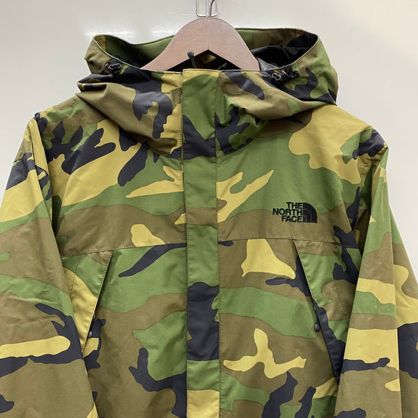 ノースフェイス THE NORTH FACE Novelty Scoop Jacke NP10163 ジャケット カーキ Lサイズ 201MT-4253