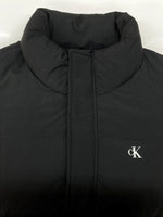 カルバンクライン Calvin Klein Jeans DOWN JACKET ダウン ジャケット ジップアップ 短丈 CK アウター 黒 J326810 ジャケット ロゴ ブラック Mサイズ 104MT-2148
