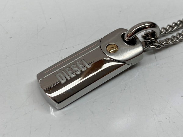 ディーゼル DIESEL DOG TAG NECKLACE ドッグ タグ ネックレス ロゴプレート ペンダント 銀 DX1116040 メンズジュエリー ネックレス・ペンダント ロゴ シルバー 104A-77