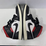 ナイキ NIKE  ウィメンズ エアジョーダン1 ミッド Women's Air Jordan 1 Mid BQ6472-061 メンズ靴 スニーカー レッド 27cmサイズ 201-shoes1450