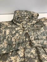 ミリタリー military US ARMY ECWCS LEVEL6 GEN3 デジカモ ACU ゴアテックスパーカー GORE-TEX 迷彩 ミリタリー ジャケット UCP デジカモ 米軍 ソフトシェル ジャケット  SMALL-REGULAR ジャケット カーキ Sサイズ 101MT-4911