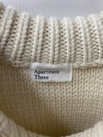 アパートメントスリー Apartment Three Chunky Cable-Knit Sweater ATISN0922001 セーター 無地 ホワイト 2サイズ 201MT-2504