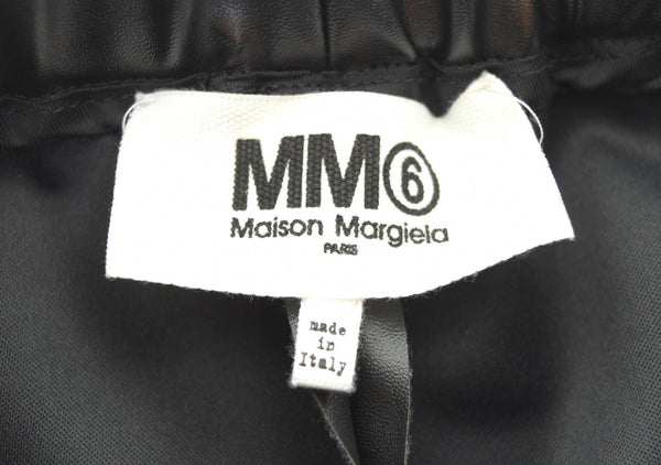 エムエムシックス MM6 Maison Margiela 22ss フェイクレザークロップドパンツ メゾンマルジェラ S52KA0333 ボトムスその他 ブラック 103LB-8
