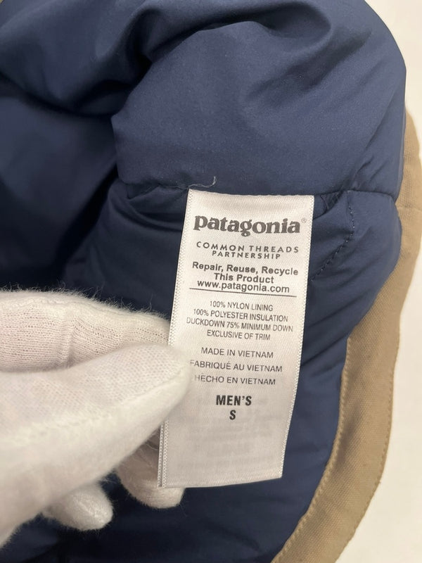 パタゴニア PATAGONIA 2015年製 Bivy Down Vest ビビーダウンベスト アウトドア 茶 紺 バイカラー 27586FA15 ベスト ベージュ Sサイズ 101MT-5127