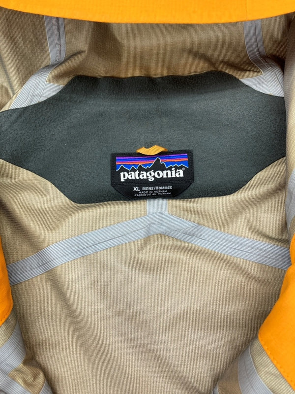 パタゴニア Patagonia 20SS RAINSHADOW JACKET レインシャドー ジャケット ジップアップ フーディ アウトドア アウター 黄 85115SP20  ジャケット ロゴ イエロー XLサイズ 104MT-2160