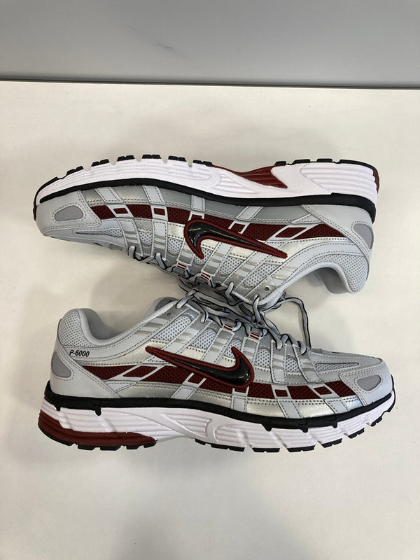 ナイキ NIKE P-6000 DARK TEAM RED  ダーク チーム レッド CD6404-020 メンズ靴 スニーカー グレー 29cm 101sh-1994