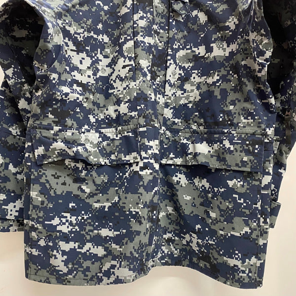 【曜日割引対象外】 ミリタリー MILITARY US.NAVY GORE-TEX WORKING PARKA デジタルカモ 8415-01-539-9872 ジャケット ブルー Mサイズ 201MT-4438 VB
