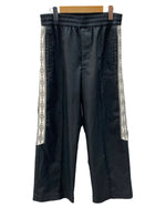 アンブロ UMBRO × PUBLIC TOKYO パブリック トウキョウ ナチュラル トラック パンツ 黒 ロゴ ボトムスその他 ブラック SIZE 1 104MB-246