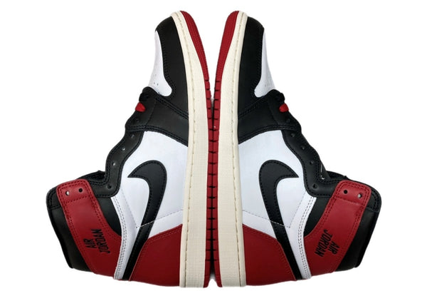 ナイキ NIKE 24年製 AIR JORDAN 1 RETRO HIGH OG BLACK TOE REIMAGINED エア ジョーダン レトロ ハイ ブラック トゥ リイマジンド AJ1 つま黒 白 赤 黒 DZ5485-106 メンズ靴 スニーカー ブラック 27.5cm 104S-717
