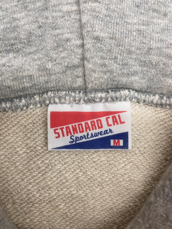 スタンダードカリフォルニア STANDARD CALIFORNIA LOGO PULLOVER HOODIE ロゴ プルオーバー フーディ パーカー スウェット プリント 灰 パーカ ロゴ グレー Mサイズ 104MT-1685