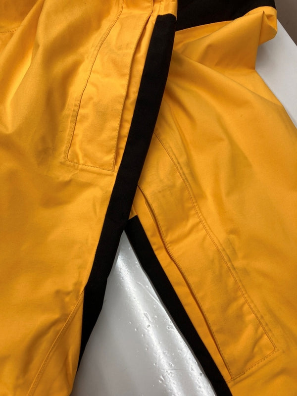 ザノースフェイス THE NORTH FACE MOUNTAIN PARKA マウンテン パーカー ダブルジップ フーディ アウトドア アウター ジャケット 黄 NF0A3BCD ジャケット ロゴ イエロー Mサイズ 104MT-2195