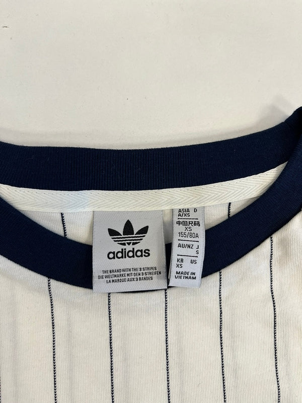 アディダス adidas レディース リニア グラフィック カリ 半袖Tシャツ jc7705 Tシャツ ホワイト SSサイズ XS 101LT-187