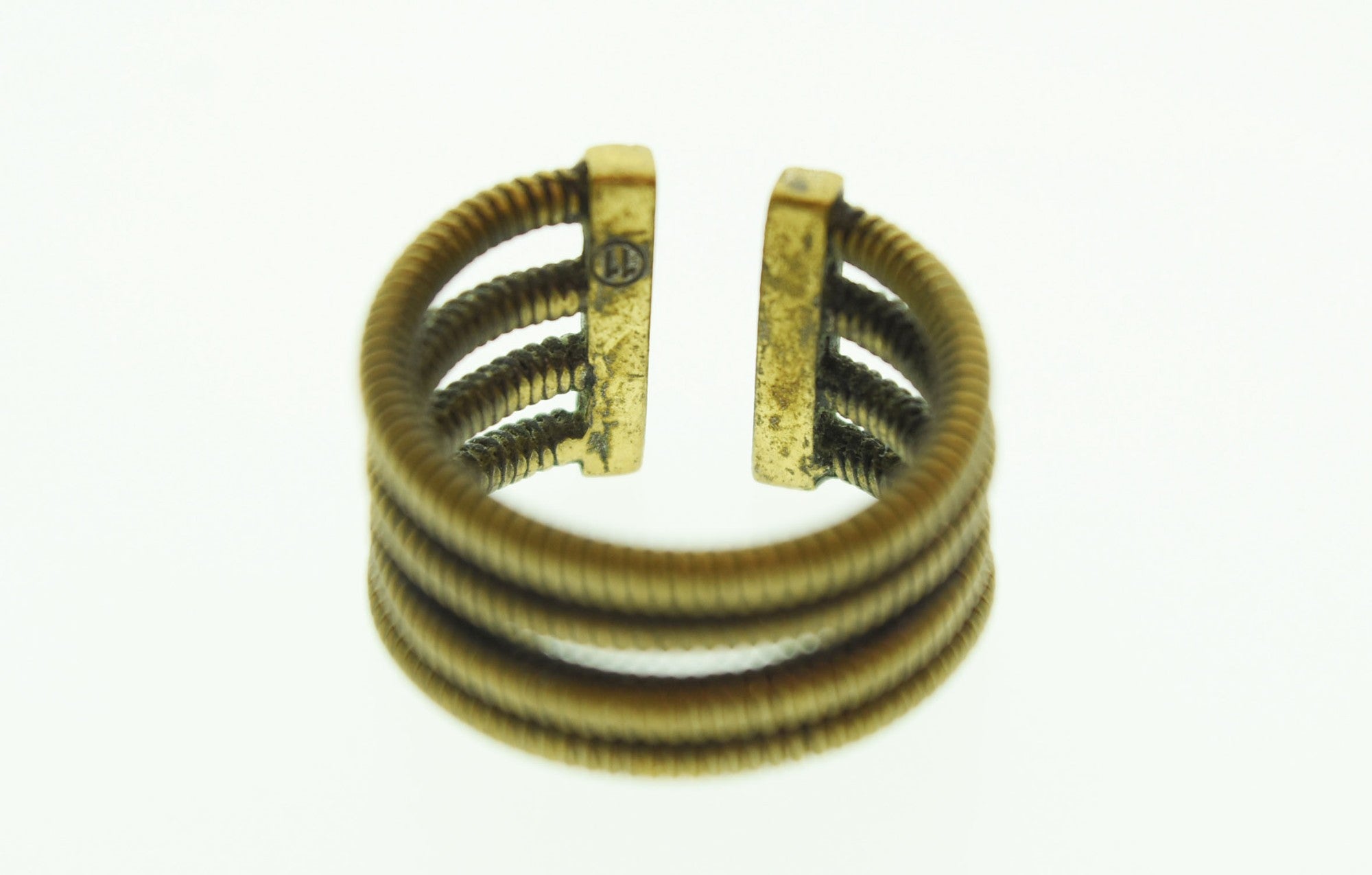 Maison Martin Margiela 11 4連リング Maison Margiela 11 / メゾンマルジェラ11 より4連リングが新