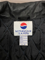 US US古着 LEATHER JACKET レザー ジャケット NOTHING ELSE IS A PEPSI ジップアップ ペプシ 企業 アウター 黒 ジャケット 無地 ブラック XLサイズ 104MT-2226