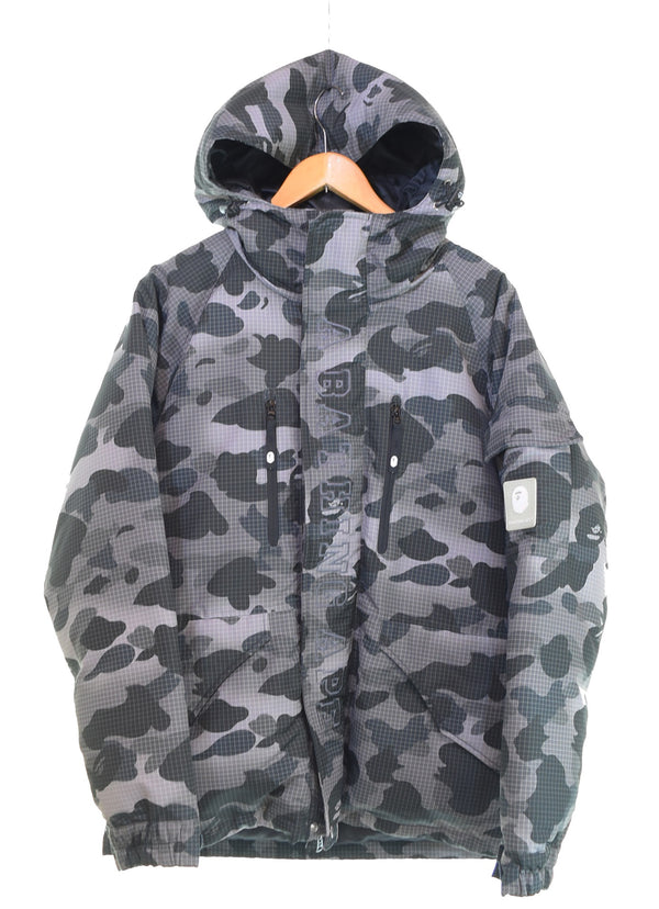 アベイシングエイプ A BATHING APE  Grid CAMO ダウンフーディージャケット down hoodie jacket スノボ 001DNI801006M ジャケット マルチカラー Mサイズ 103MT-3108