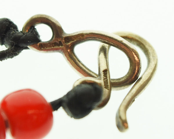 アリゾナフリーダム ARIZONA FREEDOM 極小 赤ビーズ チェーン ネックレス フェザートップ ペンダントトップ K18 メンズジュエリー・アクセサリー インディアンジュエリー ネックレス・ペンダント レッド 103G-124