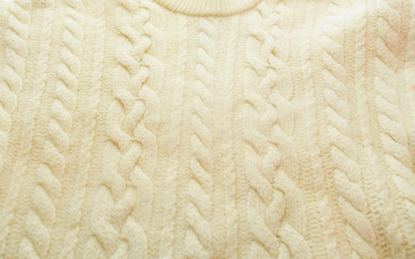 アミ AMI ROUND NECK KNITS ケーブルニット セーター 白 HKS011 017 セーター ホワイト 103MT-1365