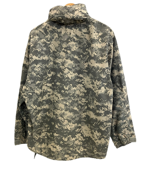 ミリタリー military US ARMY ECWCS LEVEL6 GEN3 デジカモ ACU ゴアテックスパーカー GORE-TEX 迷彩 ミリタリー ジャケット UCP デジカモ 米軍 ソフトシェル ジャケット  SMALL-REGULAR ジャケット カーキ Sサイズ 101MT-4911