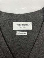 トムブラウン THOM BROWNE 4BAR CASHMERE CARDIGAN ライン カシミア カーディガン Vネック ボタン 灰 MKCS01A00011 サイズ 1 カーディガン ライン グレー 104MT-1085