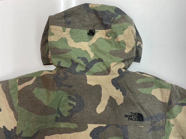 ザノースフェイス THE NORTH FACE NOVELTY ZEUS TRICLIMATE JACKET ノベルティー ゼウス トリクライメート ジャケット ダブルジップ アウトドア 緑 NP61644 ジャケット ロゴ カーキ Mサイズ 104MT-2165