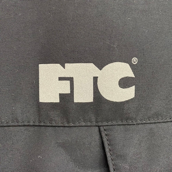 エフティーシー FTC ナイロンジャケット ブラック Ｍサイズ 201MT-4238