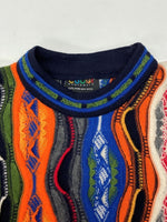 クージー COOGI 90s 3D KNIT ニット セーター クルーネック カラフル セーター 総柄 マルチカラー Sサイズ 104MT-625