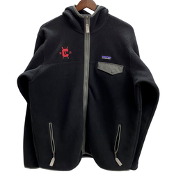 【曜日割引対象外】 パタゴニア PATAGONIA 17年製 シンチラ スナップT フーディー 25462 パーカ ブラック Lサイズ 201MT-4769 VB