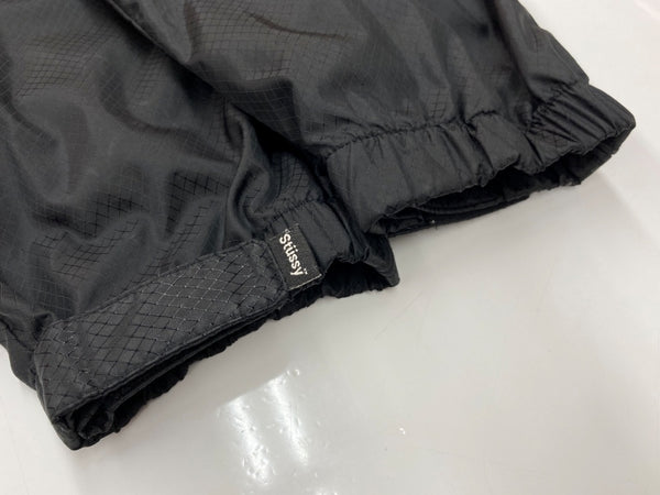 ステューシー STUSSY OLD ZIP HOODIE NYLON JACKET ジップ フーディ ナイロン ジャケット 黒 ジャケット ワンポイント ブラック Lサイズ 104MT-1921