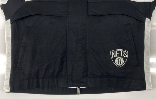 ナイキ NIKE × AMBUSH アンブッシュ NBA COLLECTION NETS JACKET ネッツ ジャケット バスケ ダブルジップ アウター 黒 DB9567-010 ジャケット ロゴ ブラック Sサイズ 104MT-1796