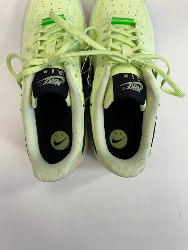ナイキ NIKE WMNS AIR FORCE 1 07 LX BARLEY VOLT ウィメンズ エア フォース ワン 1 07 LX バーリィー ボルト CT3228-701 レディース靴 スニーカー グリーン 23.5cm 101sh-2254