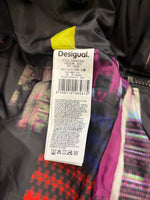 デシグアル DESIGUAL ミッキーマウス パデッドコート 黒 総柄 ディズニーコラボ ジャケット ブラック SSサイズ XS 101LT-240