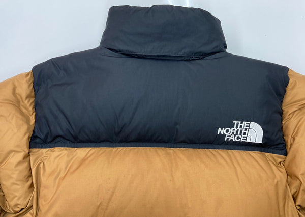 ザノースフェイス THE NORTH FACE NUPTSE JACKET ヌプシジャケット ダウン アウター アウトドア 茶 キャメル ND91841 ジャケット ロゴ ブラウン Lサイズ 104MT-2096