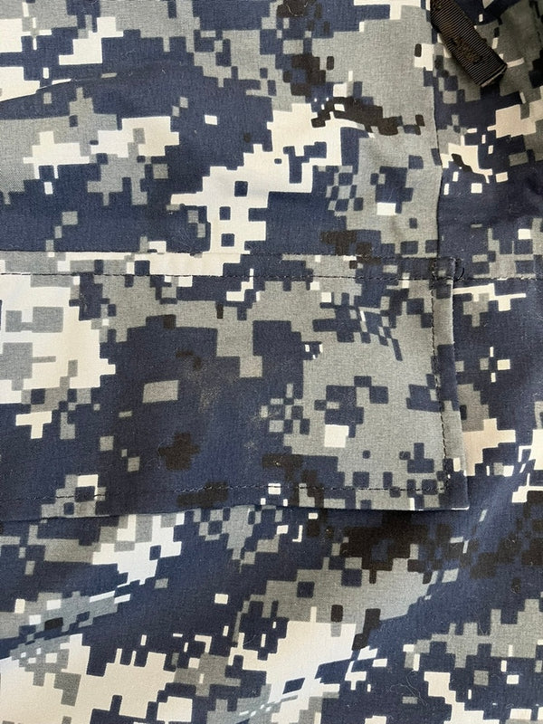 ミリタリー military PARKA WORKING US.NAVY デジカモ カモフラ 迷彩 ゴアテックスパーカー GORE-TEXパーカー  Large-Regular ジャケット ネイビー 101MT-4983