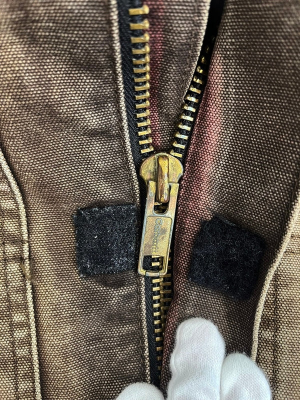 カーハート Carhartt FRライン フレームレジスタント トラディショナルコート ダックワークジャケット 茶 ボロ C26 DKB 2XL ジャケット ブラウン 3Lサイズ 101MT-4679