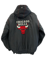 US US古着 Chicago Bulls シカゴ ブルズ 中綿ジャケット 赤 黒 ジャケット ブラック 101MT-5390