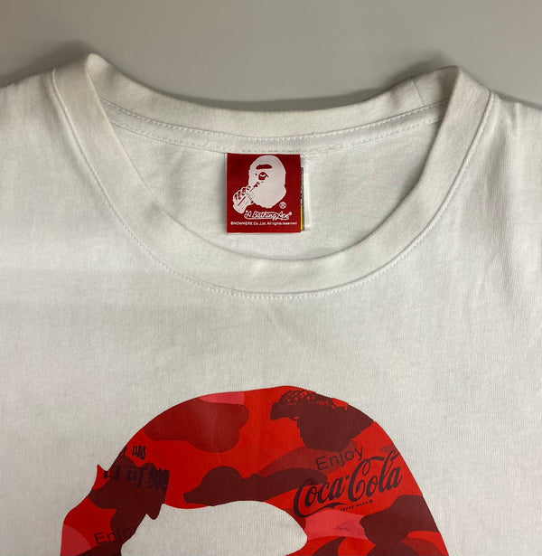 ア ベイシング エイプ A BATHING APE × コカ・コーラ COCA-COLA Tシャツ ホワイト