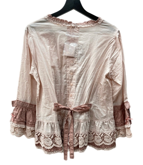 ピンクハウス PINKHOUSE 24AW ローズレース使い ブラウス スクエアネック 姫袖 フリルスリーブ リボン ミニサテン ピコフリル レース  コットン 綿 ロリータ ゴスロリ PINK A2143FB 366 長袖 花 ピンク 104LT-244