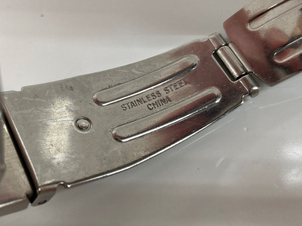 ジーショック G-SHOCK CASIO カシオ G-STEEL 中留 タフソーラー 耐衝撃構造 20気圧防水 アウトドア 腕時計 ウォッチ 5444 銀 GST-W110D メンズ腕時計シルバー 104T-27