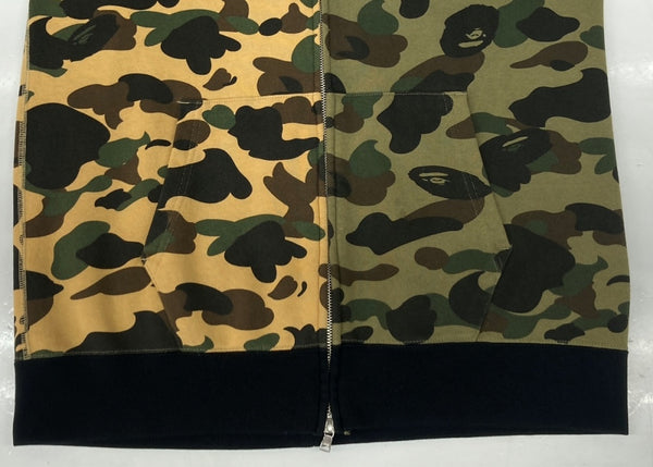 アベイシングエイプ A BATHING APE CAMO SHARK FULL ZIP HOODIE カモ シャーク フルジップ フーディー パーカー ハーフ カモフラ 茶 緑 001ZPG301004X パーカ カモフラージュ・迷彩 カーキ XLサイズ 104MT-968