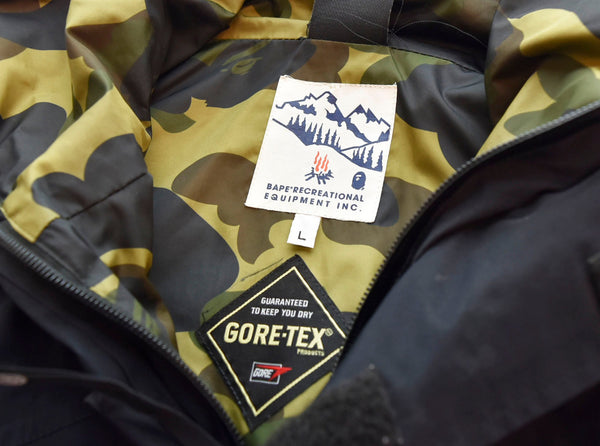 ア ベイシング エイプ A BATHING APE GORE-TEX Mountain Parka ゴアテックス マウンテンパーカー 001HJ9801016 ジャケット ブラック Lサイズ 103MT-1476