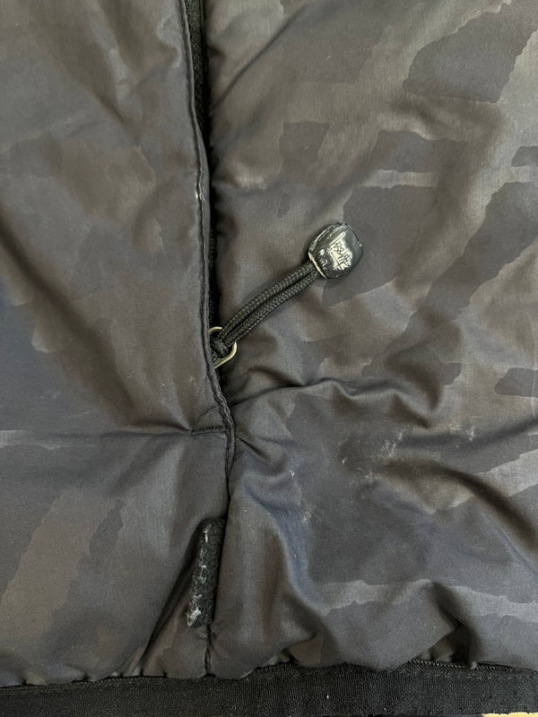 ステューシー STUSSY ロゴ総柄 無地 リバーシブル パフジャケット 中綿ジャケット 黒 ジャケット ブラック Lサイズ 101MT-5411