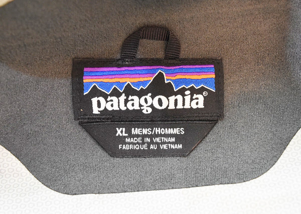 パタゴニア PATAGONIA トレントシェルジャケット マウンテンパーカー 83802FA17 ジャケット グリーン LLサイズ 103MT-3190