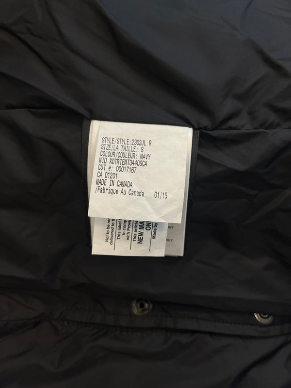 カナダグース CANADA GOOSE MACKENZIE PARKA マッケンジーパーカー ダウンコート ダウンジャケット ファー  2302JL R コート ネイビー Sサイズ 101LT-145